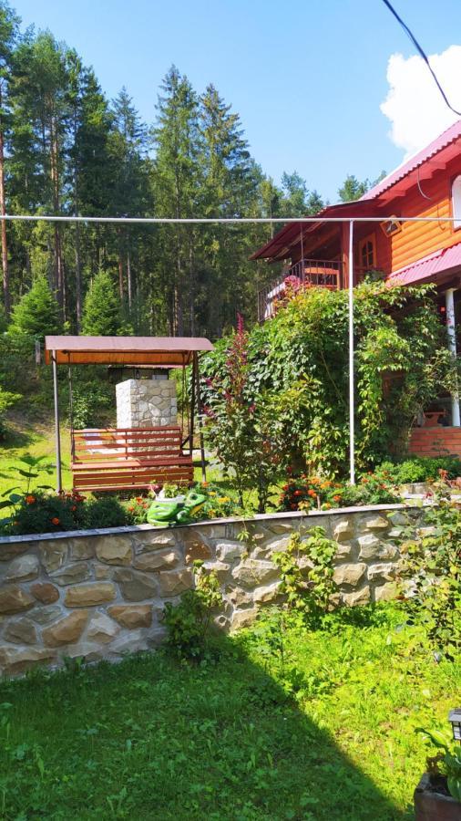 亚列姆切Лісова Казка别墅 外观 照片